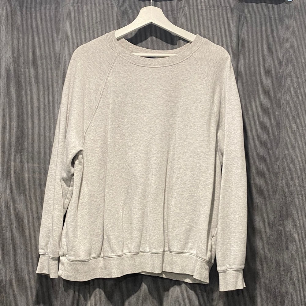 Old Navy Men's Heather Gray Crewneck Sweater
